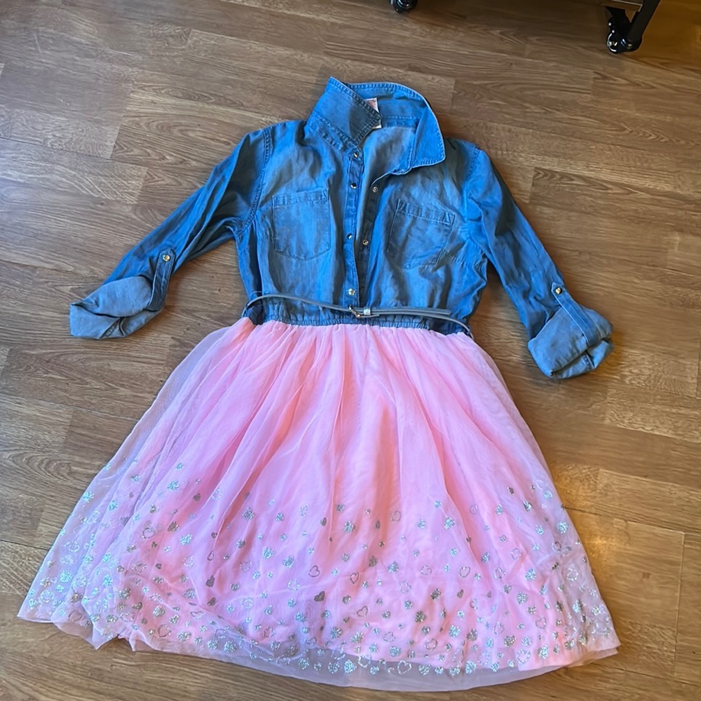 Girls dress